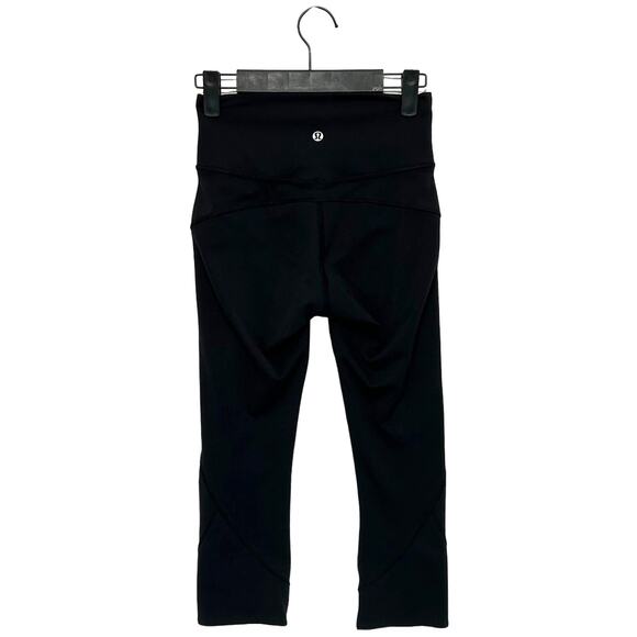 Lululemon In Movement Crop Leggings 19" Womens Sz 4 Black Everlux Stretch Casual - Picture 2 of 5